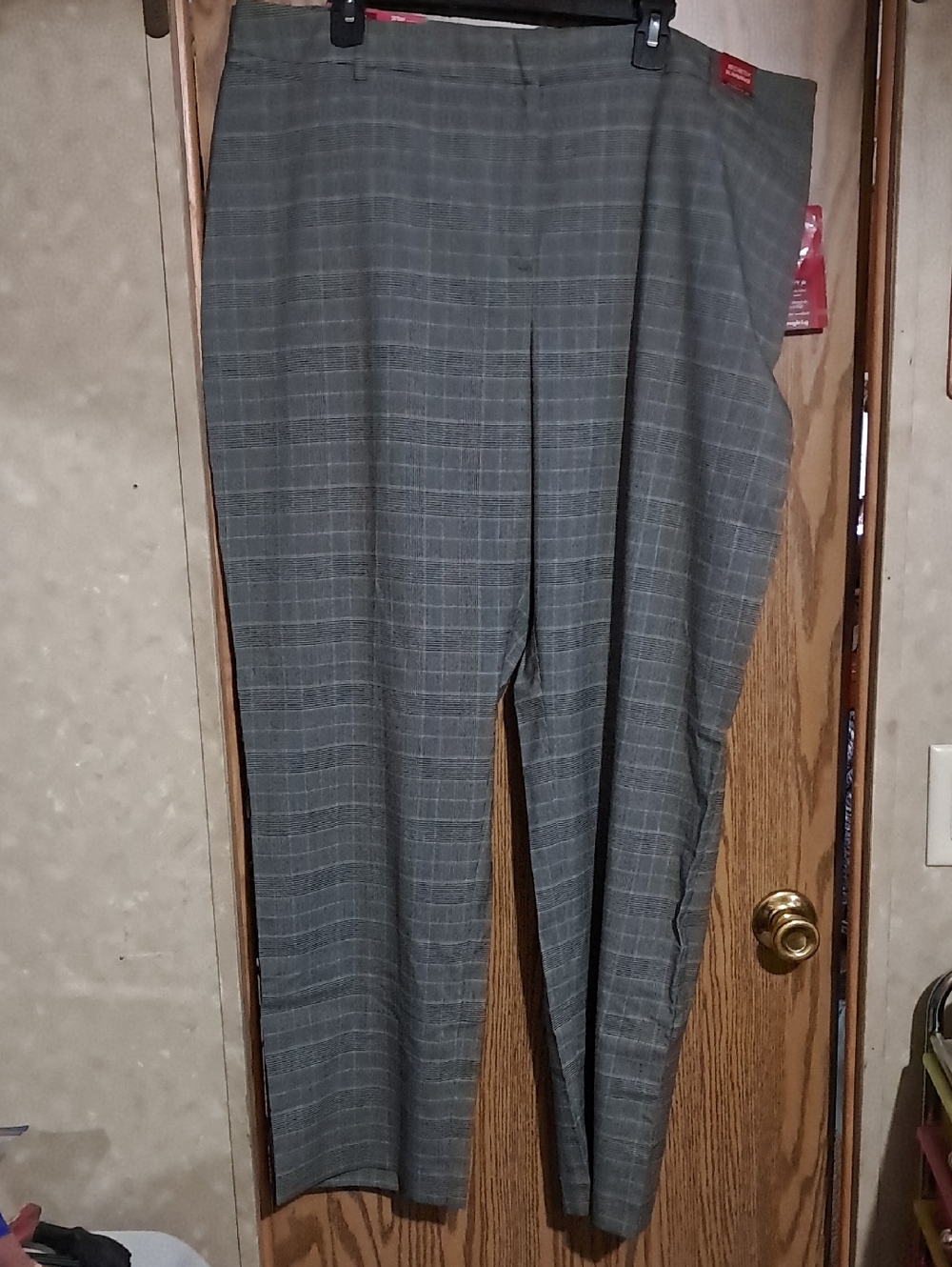 Kohl's Gray Plaid Women's Straight-Leg Dress Pants Sz 20W